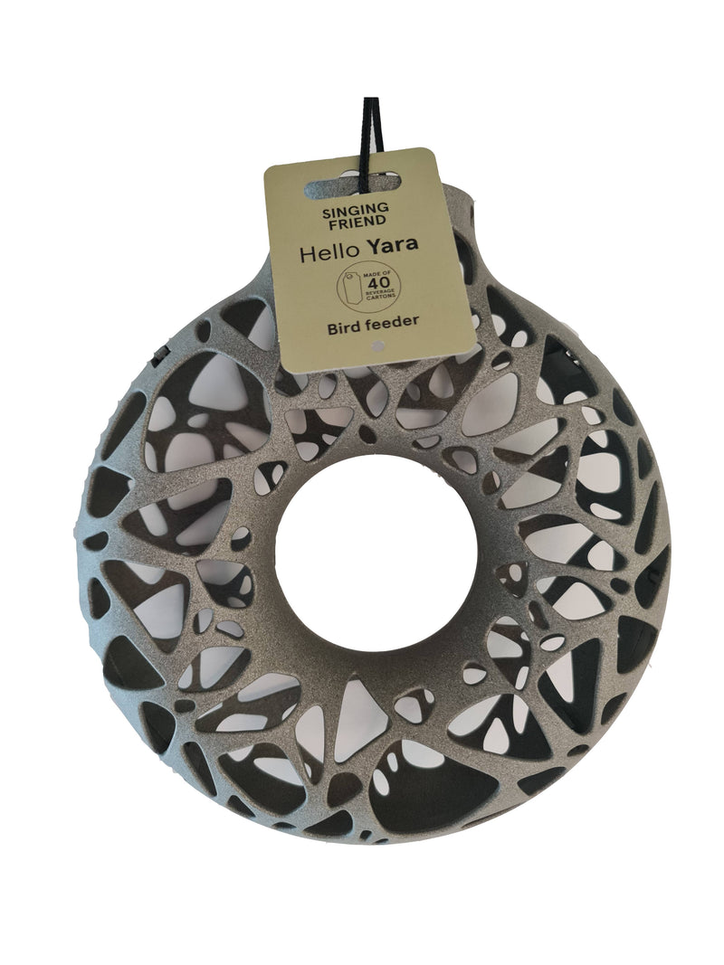 Hello Yara 100% recycled plastic bird feeder