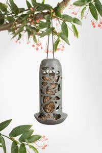 Hello Tara 100% recycled plastic bird feeder